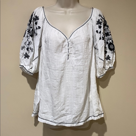 Max Studio top - Picture 1 of 13